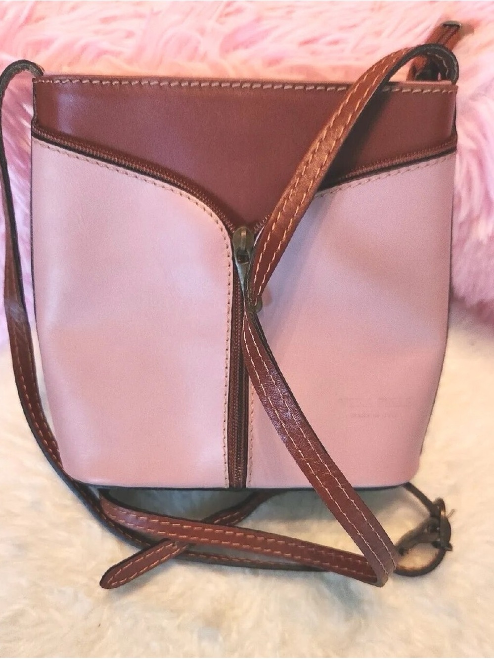 Vera Pelle Pink/Muave leather crossbody small purse with compartments. Cute